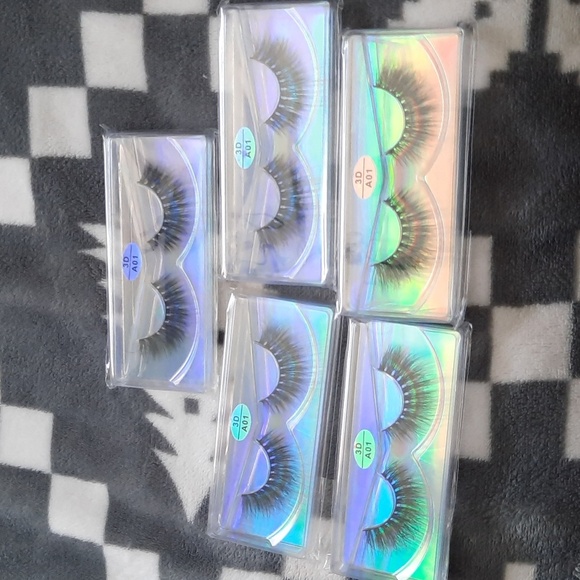 Farred Faux Mink 3D Vegan Medium Length Lashes A01 Set of 5 Pairs - Picture 1 of 9
